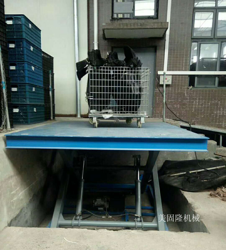 博尔塔拉固定式升降货梯厂家